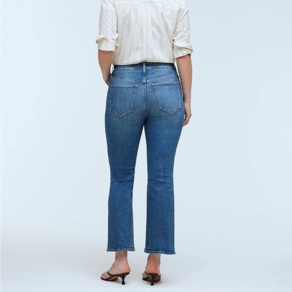 Madewell Oneida Curvy Kick Out Crop Jean - Picture 4 of 7
